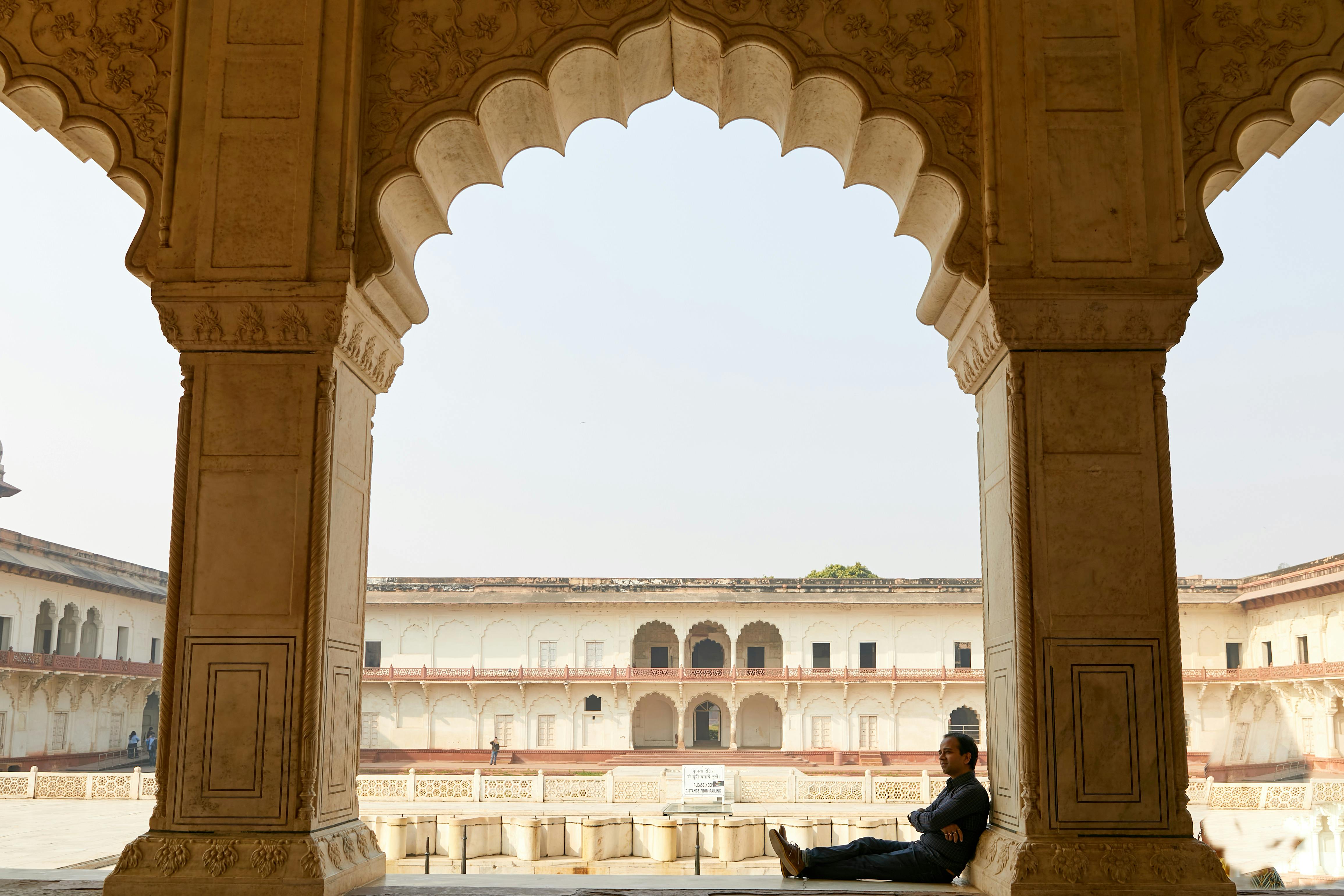 Taj Mahal Tour from Delhi with Tickets & Food