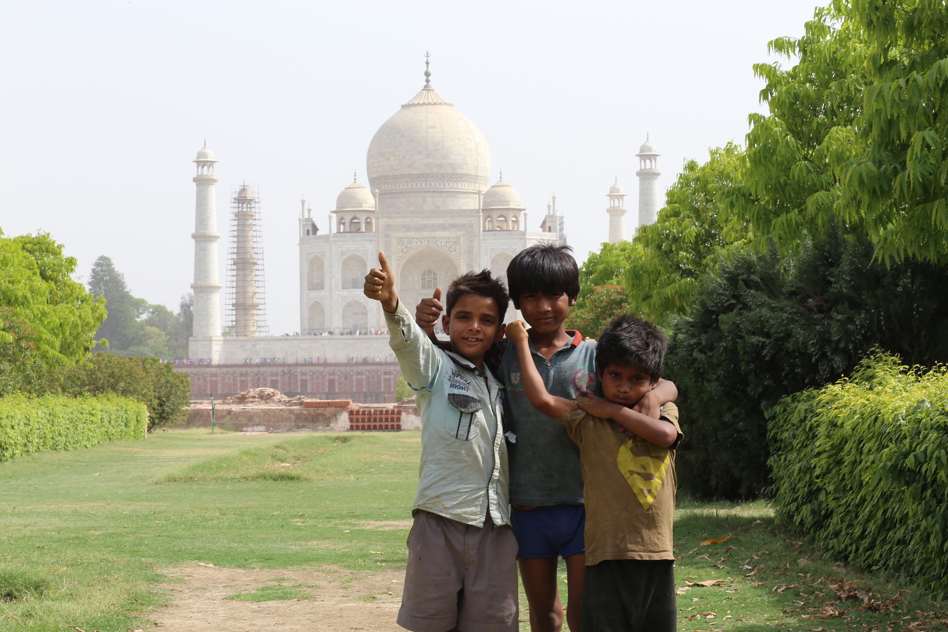 Taj Mahal Tour from Delhi with Tickets & Food